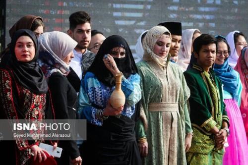 بخشنامه جذب دانشجویان بین الملل مصوب شده است