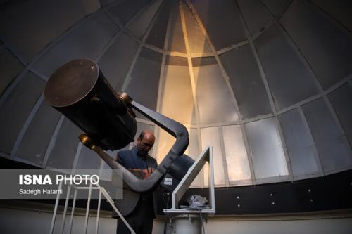 رصد رایگان ماه شب دهم قمری از آسمان نمای گنبد مینا