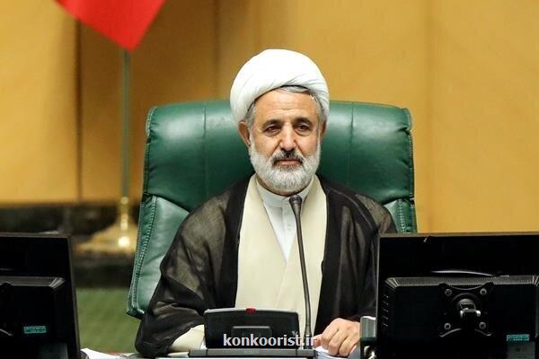 ستار هاشمی می تواند پرچم مبارزه با جنگ نرم دشمن را در دست گیرد