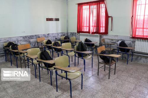 استانداردسازی وسایل گرمایشی ۷ هزار کلاس درس تا آخر سال